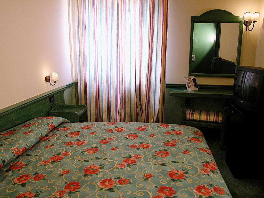 Acos Marsala City Hotel Номер фото